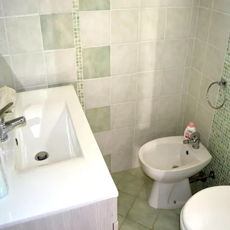 Hikari With Equipped Garden And Parking Space In The Area Villa *